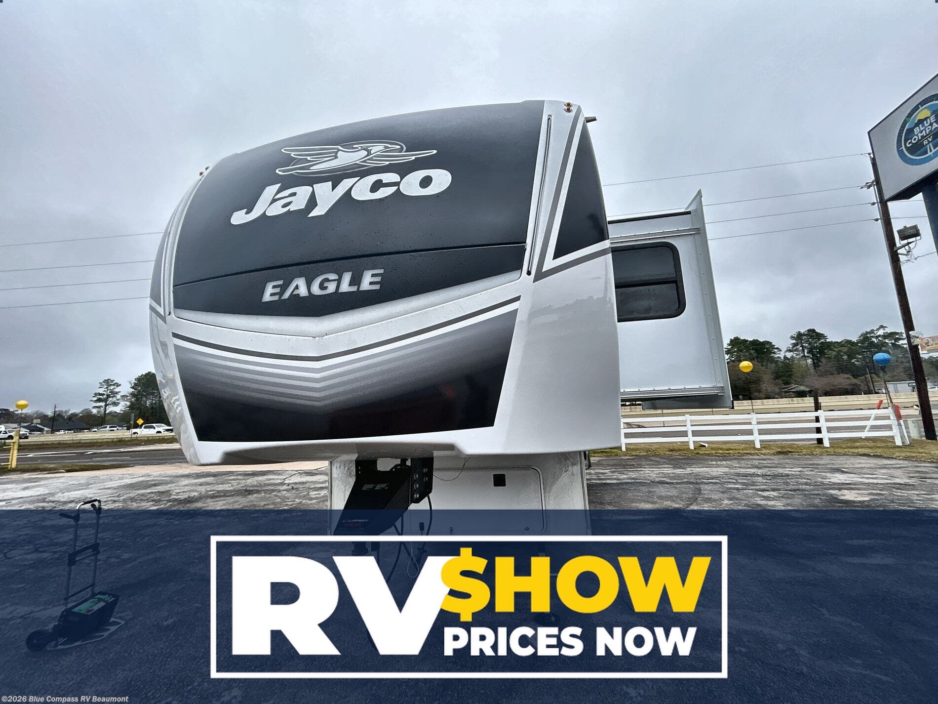 New 2026 Jayco Eagle 365UKTS available in Vidor, Texas