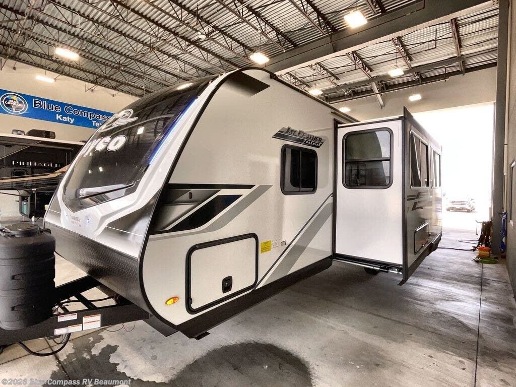 New 2026 Jayco Jay Feather 27BH available in Vidor, Texas