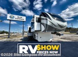 Used 2022 Grand Design Solitude 380FL available in Vidor, Texas