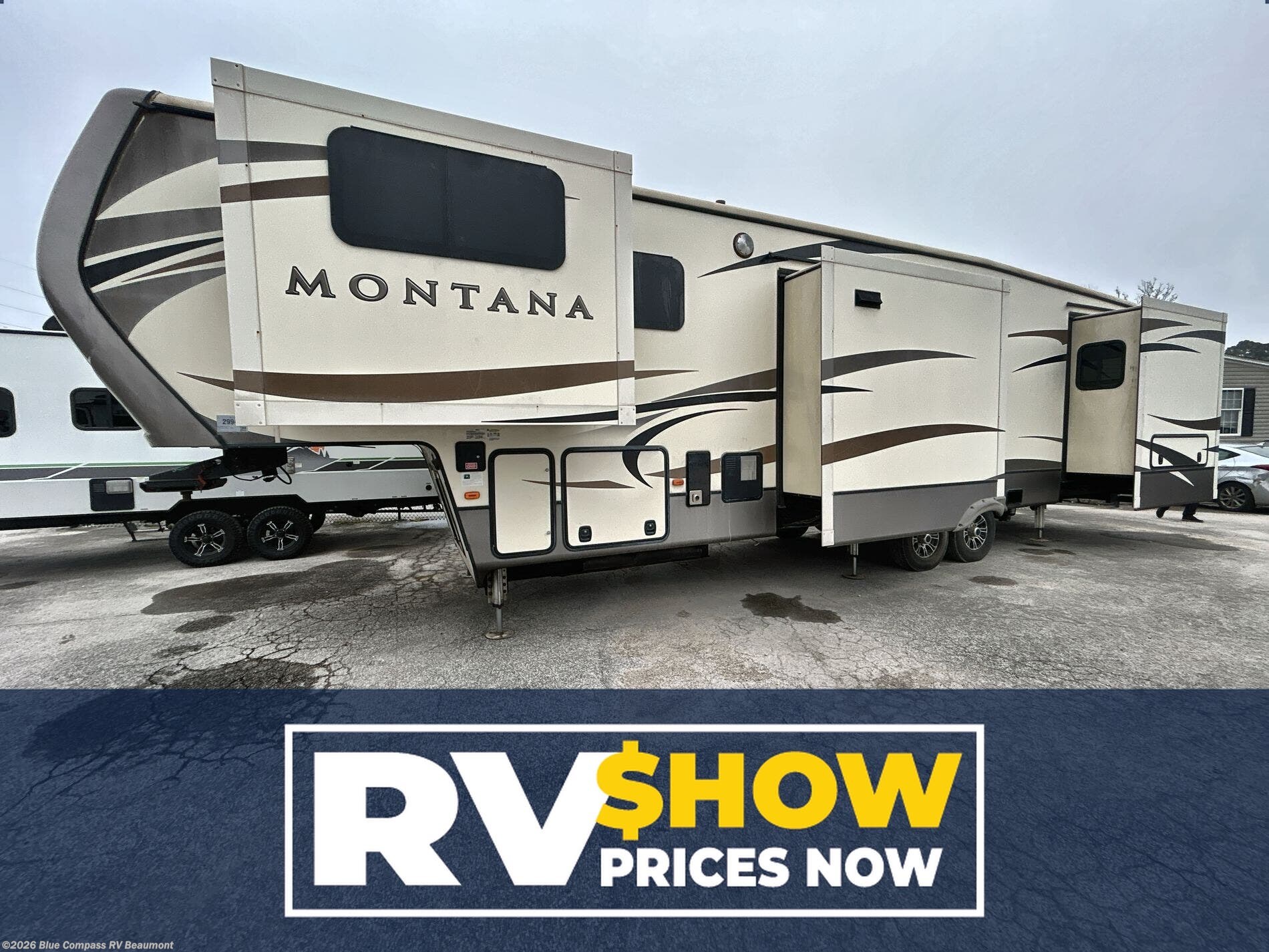 Used 2017 Keystone Montana 3731FL available in Vidor, Texas