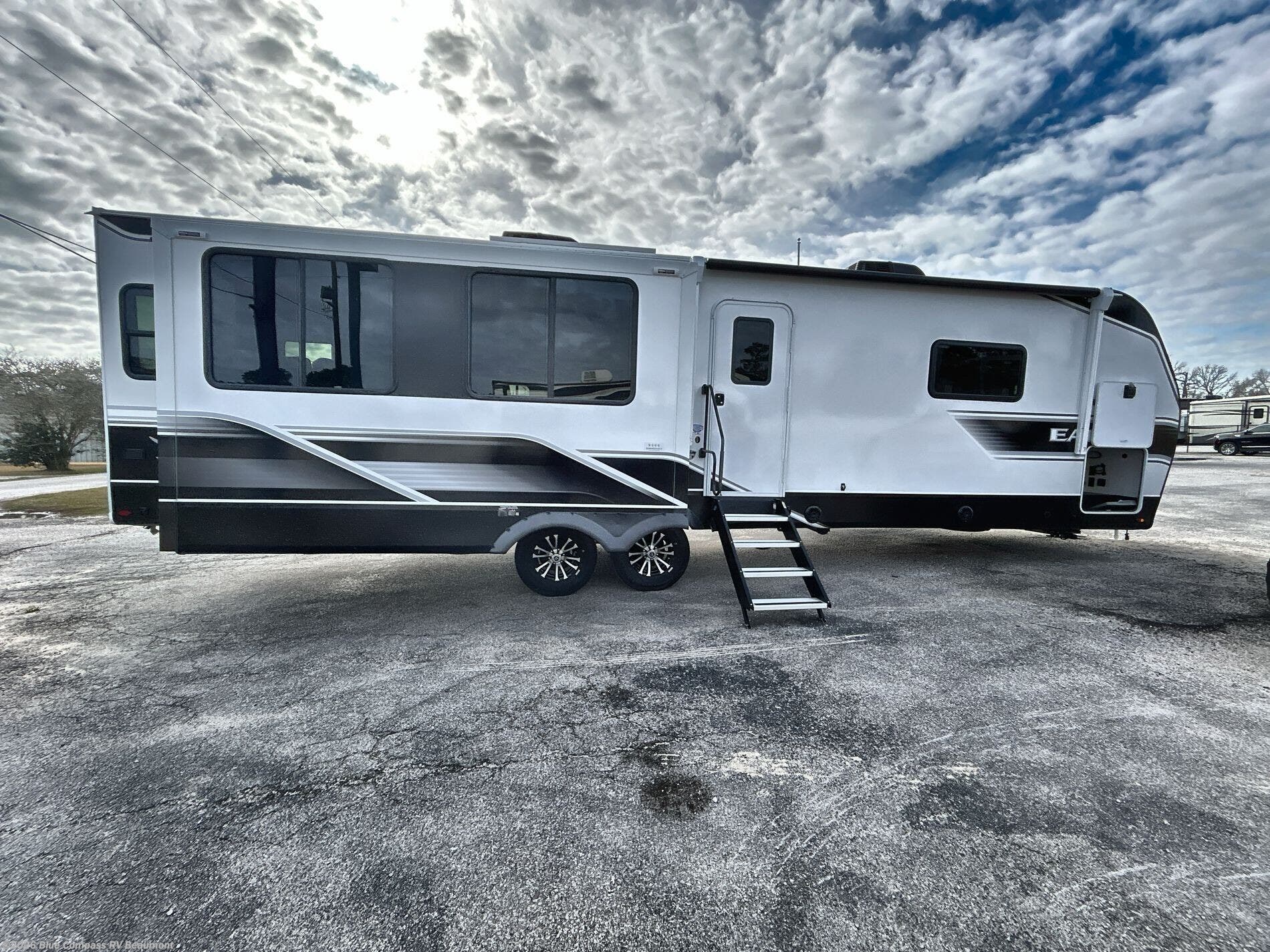 New 2026 Jayco Eagle HT 294CKBS available in Vidor, Texas