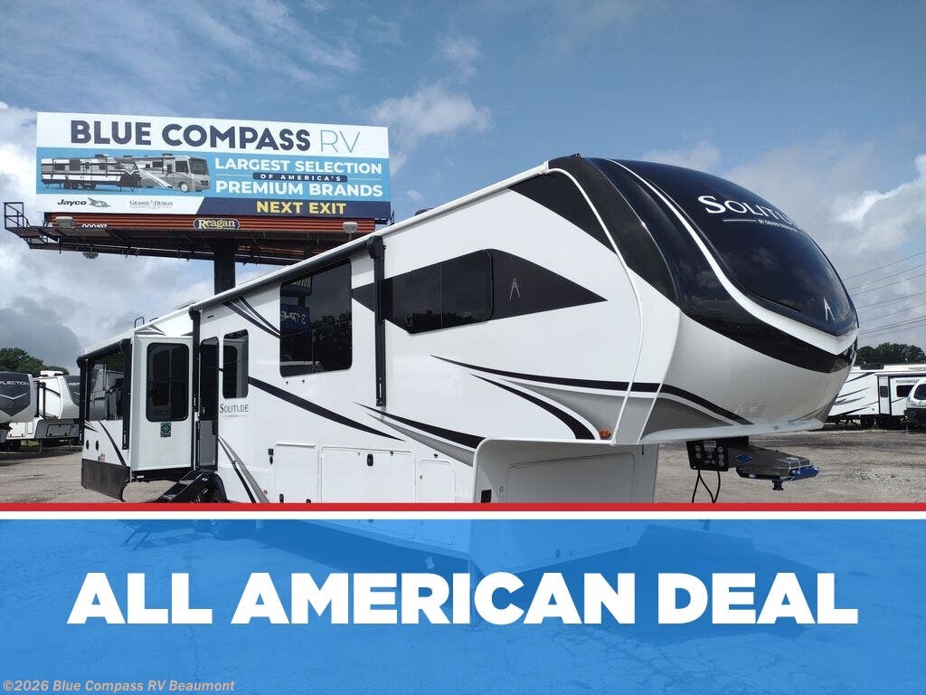 New 2025 Grand Design Solitude 388MBS available in Vidor, Texas