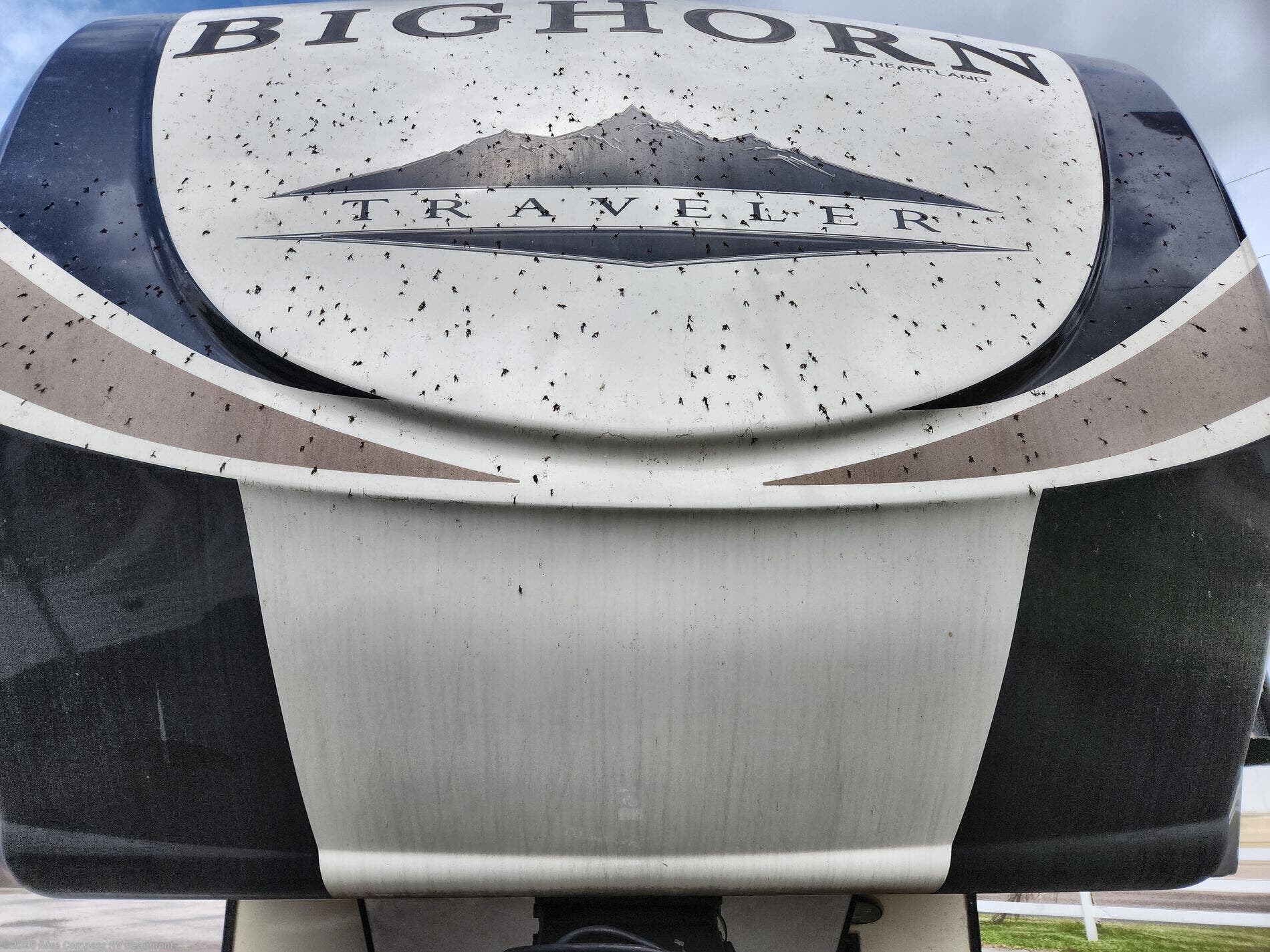 Used 2018 Heartland Bighorn 32RS available in Vidor, Texas