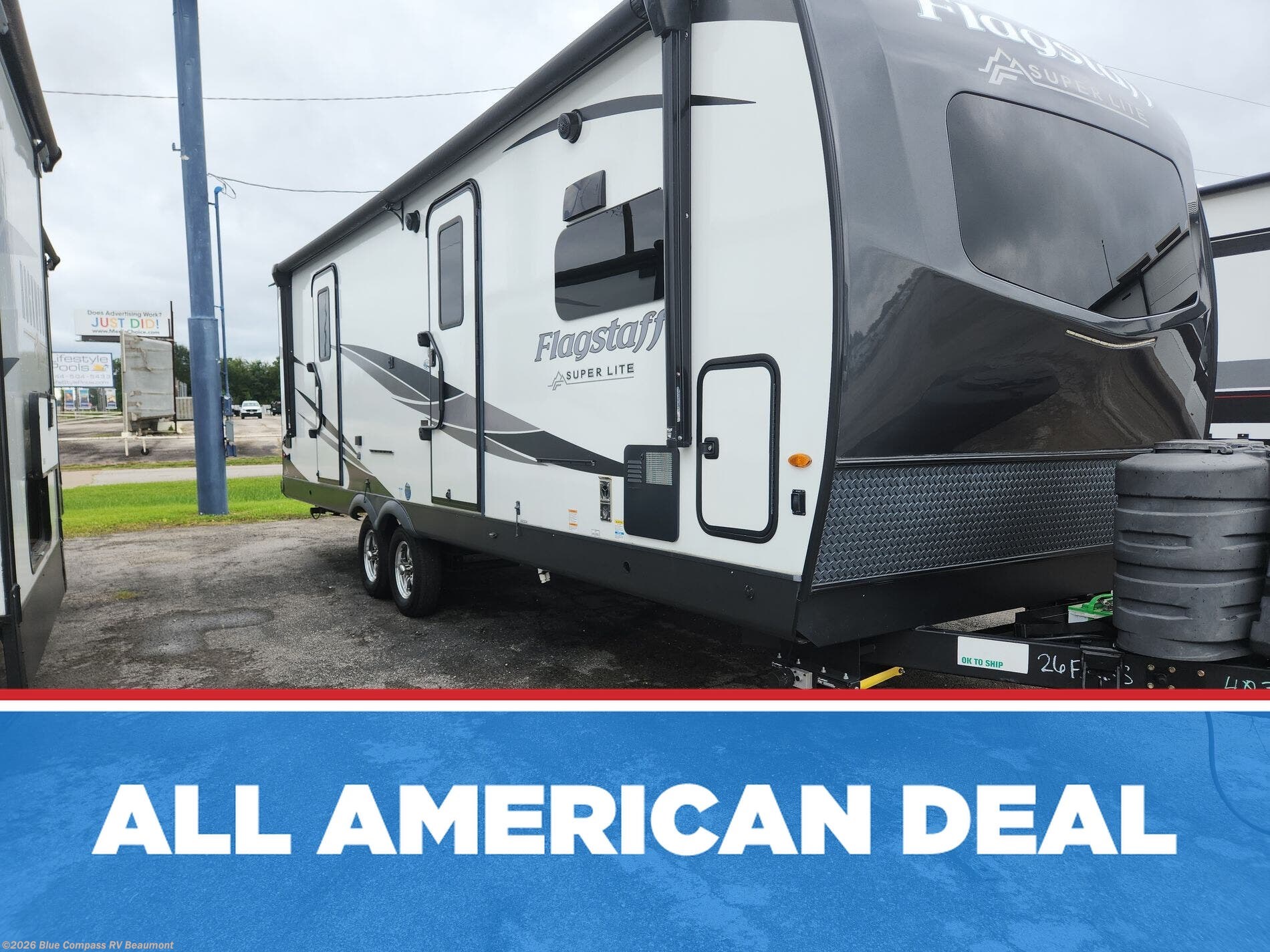 Used 2024 Forest River Flagstaff Super Lite 26FKBS available in Vidor, Texas