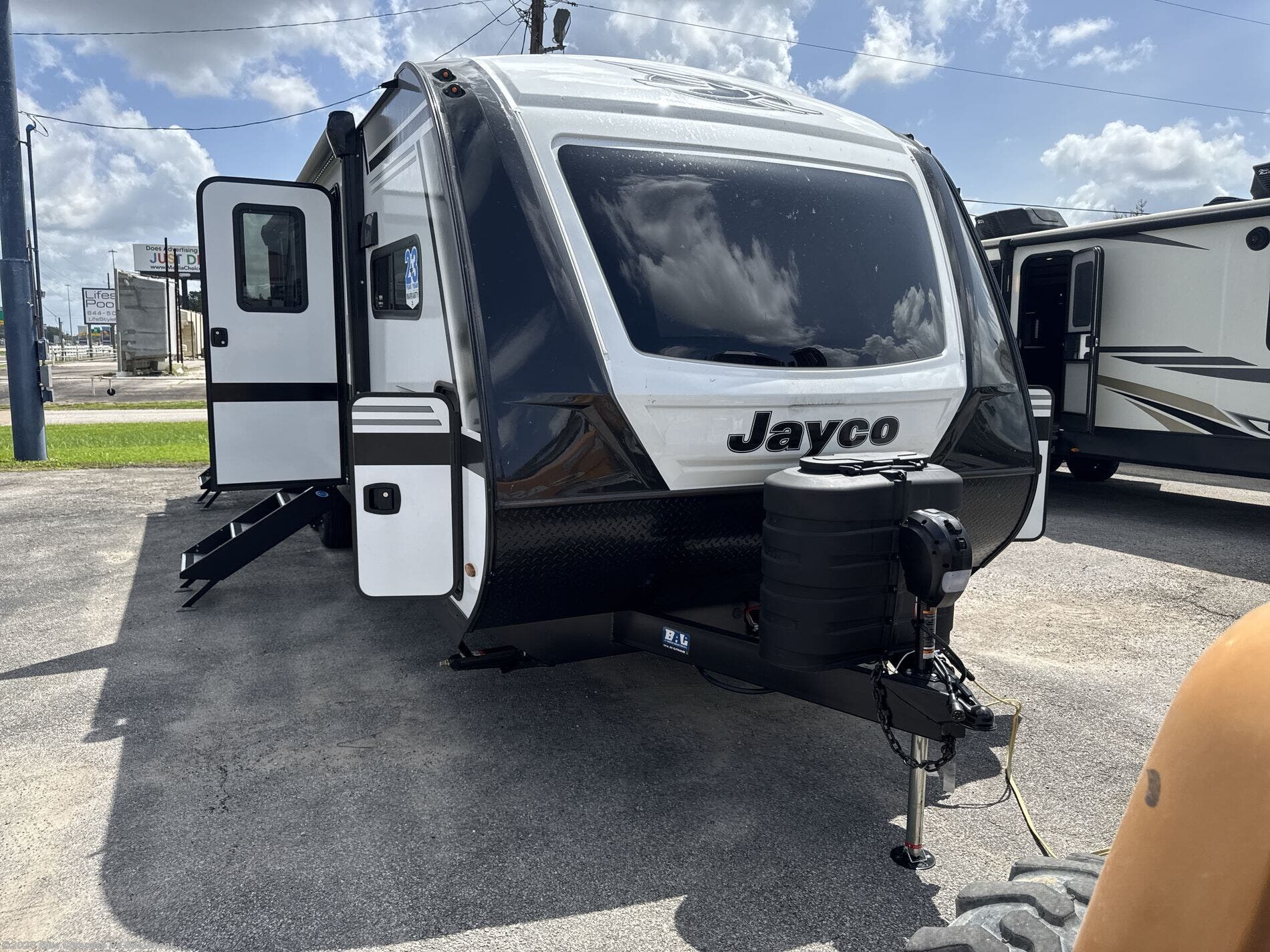 New 2027 Jayco Jay Feather 26FK available in Vidor, Texas