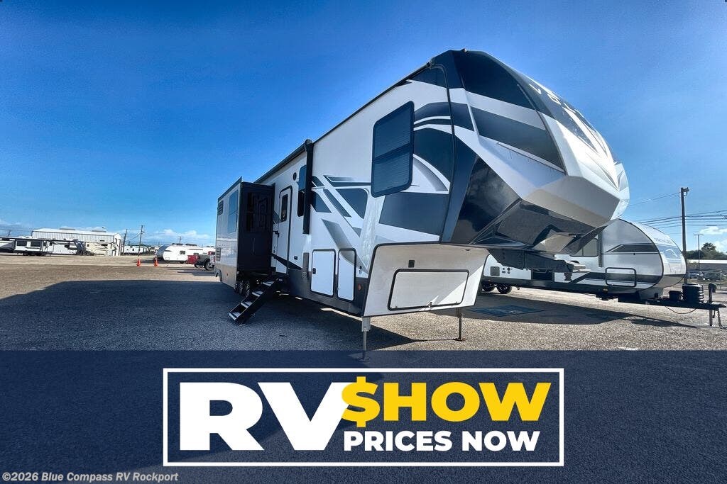 Used 2022 Dutchmen Voltage 4225 available in Rockport, Texas