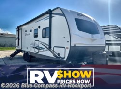 Used 2022 Forest River Grand Surveyor 267RBSS available in Rockport, Texas