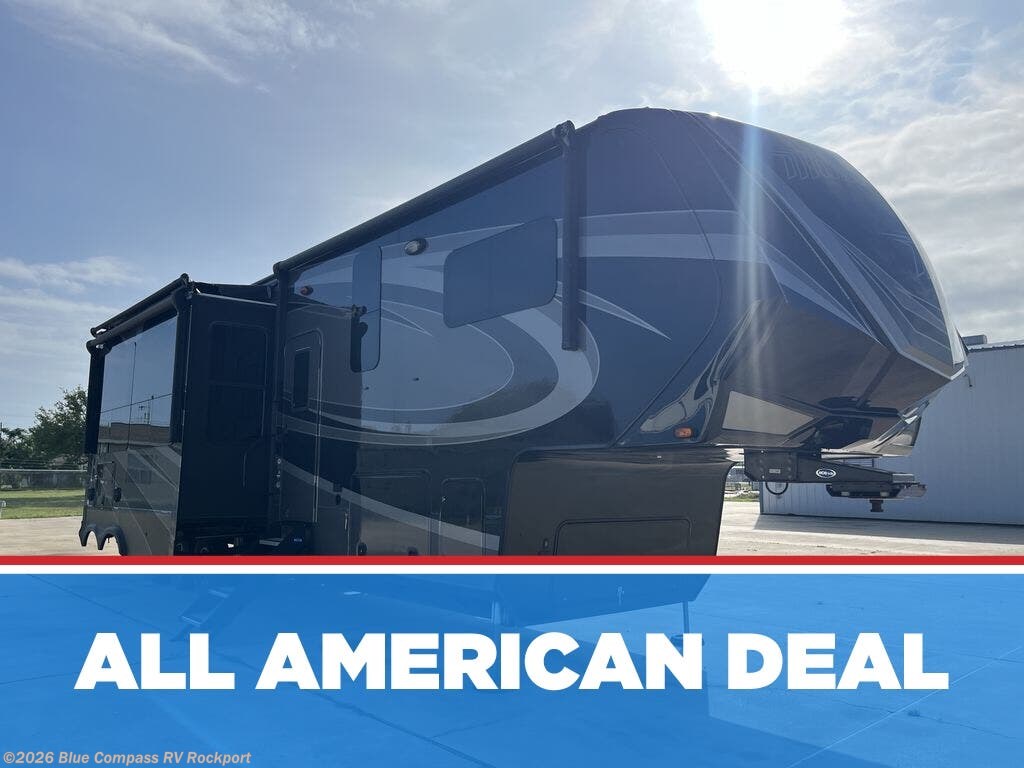 Used 2020 Grand Design Momentum 397TH available in Rockport, Texas