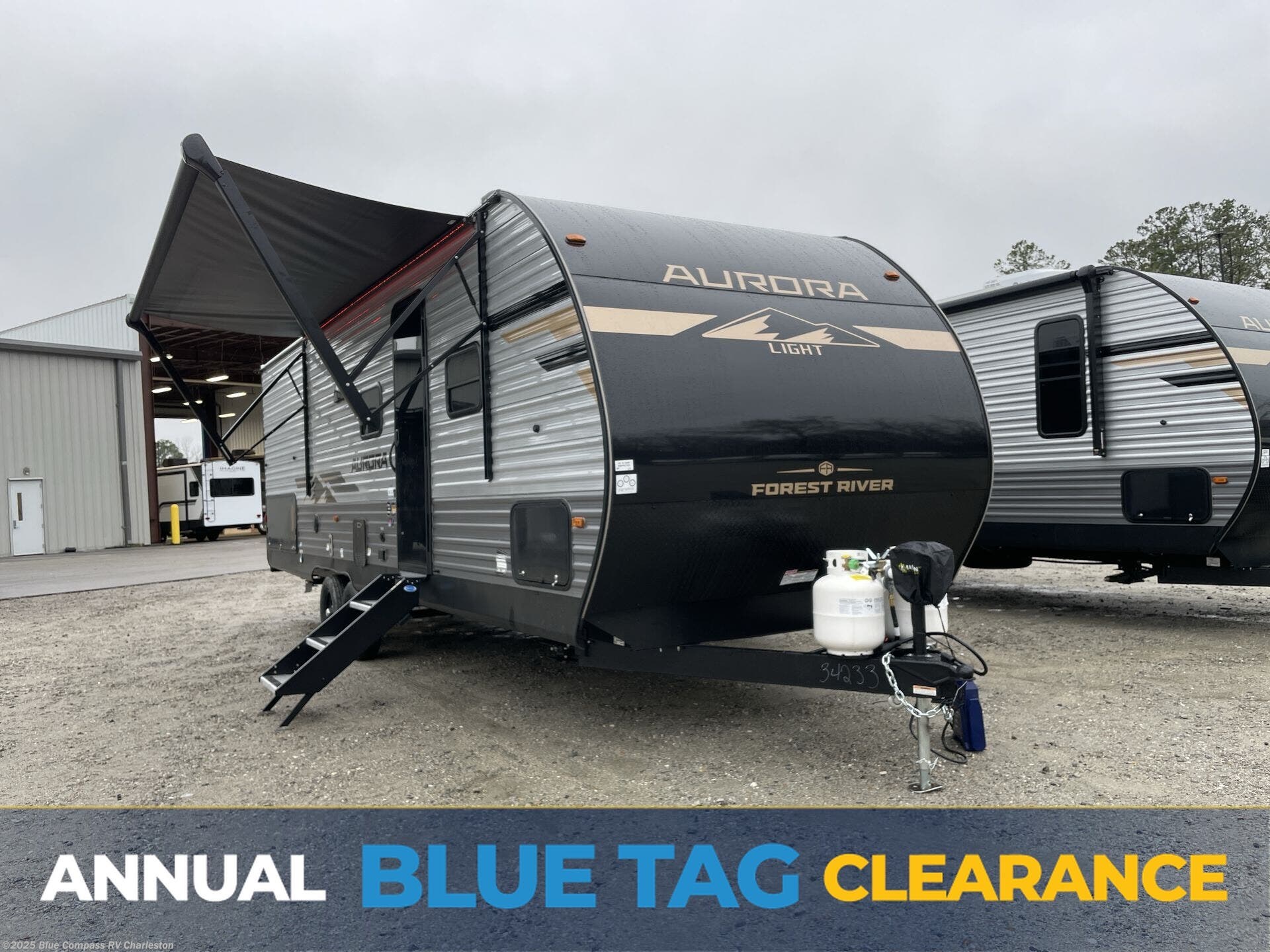 New 2025 Forest River Aurora Light 26BHS available in Ladson, South Carolina