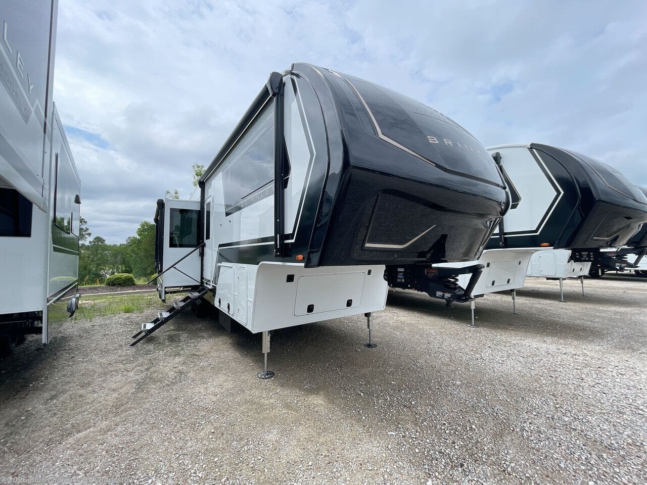 New 2027 Brinkley RV Model Z 3210 available in Ladson, South Carolina