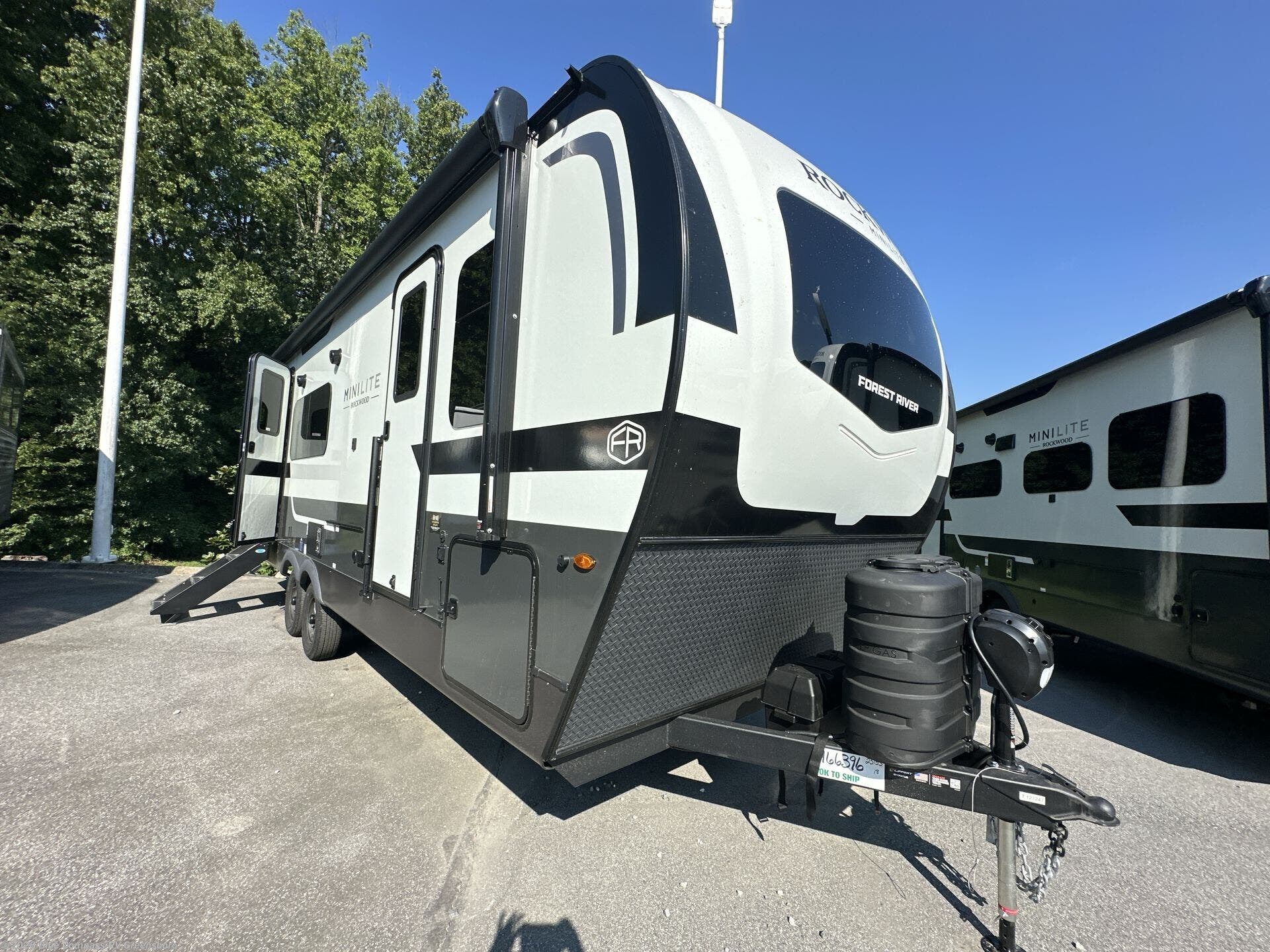 New 2026 Forest River Rockwood Mini Lite 2515S available in Colfax, North Carolina