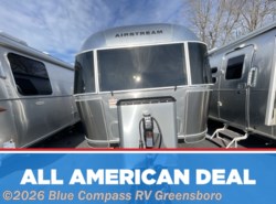 New 2026 Airstream Flying Cloud 25FB Twin available in Colfax, North Carolina