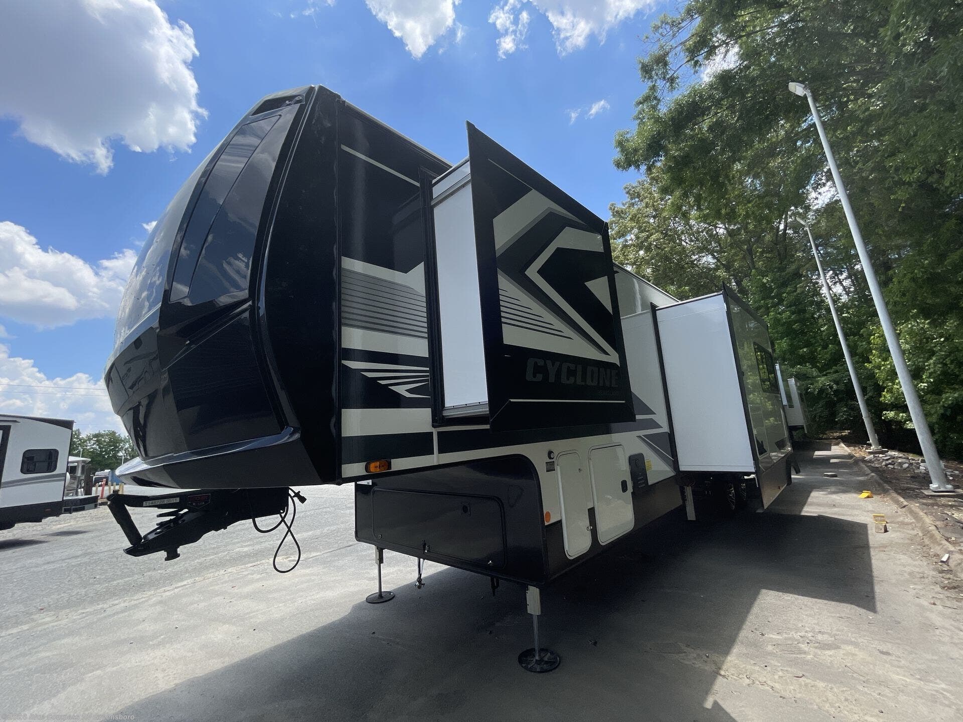 New 2026 Heartland Cyclone 3511 available in Colfax, North Carolina