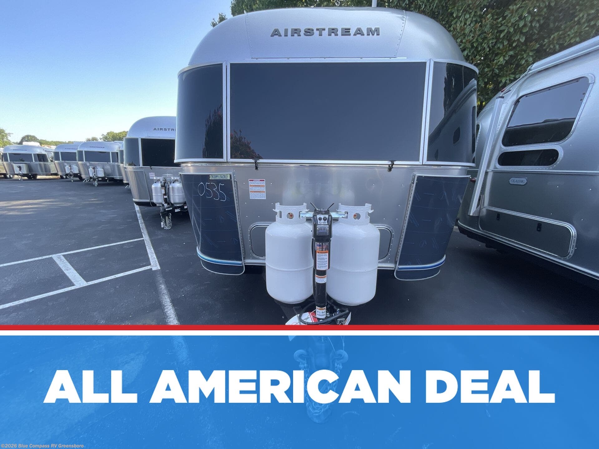 New 2027 Airstream International 27FB available in Colfax, North Carolina