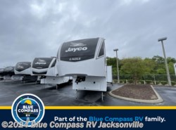 New 2024 Jayco Eagle 29RLC available in Jacksonville, Florida
