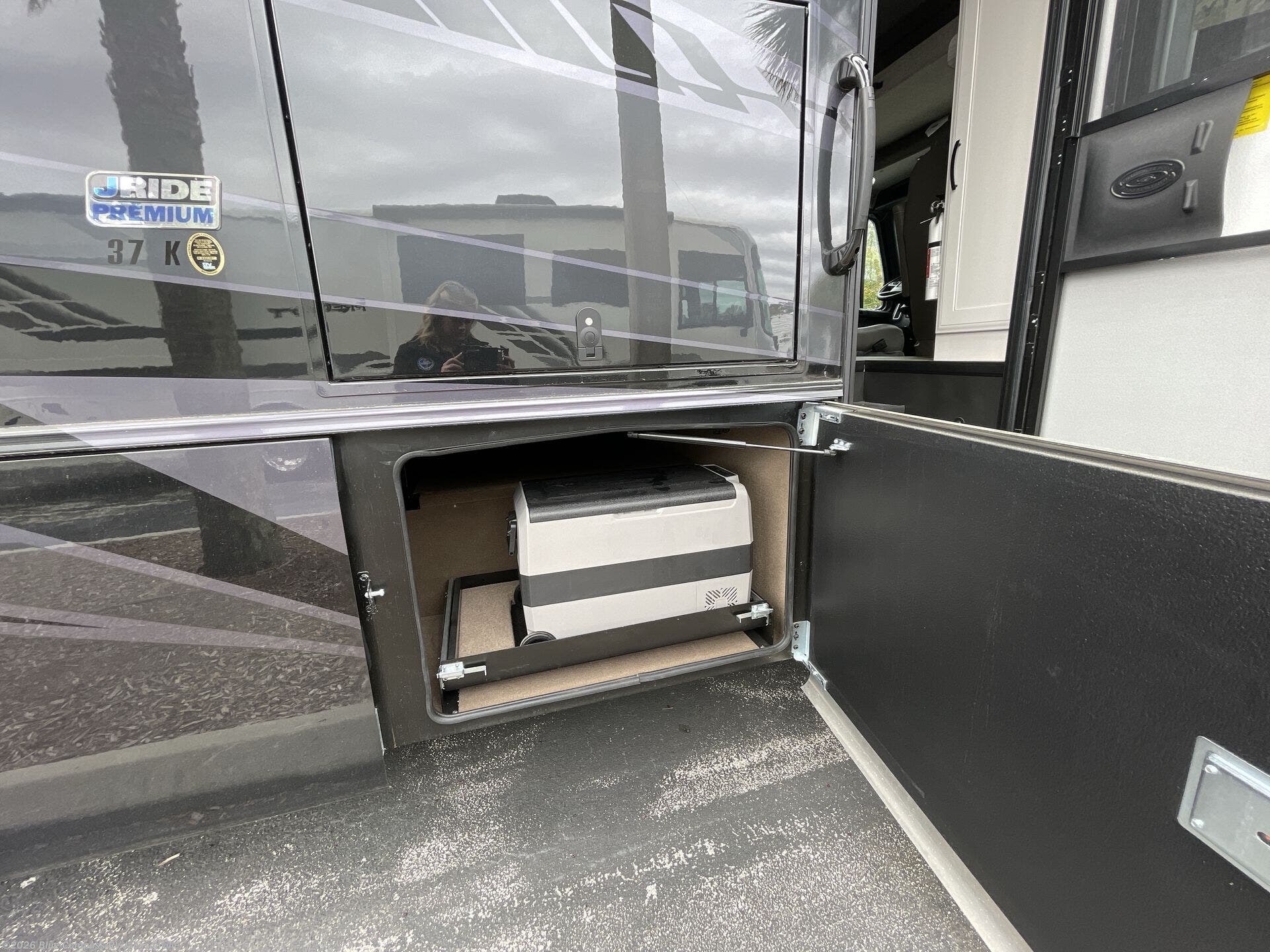 New 2025 Jayco Seneca 37K available in Jacksonville, Florida