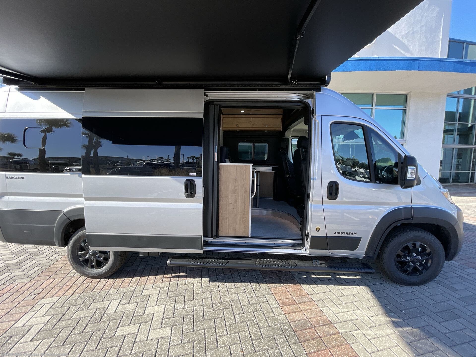 New 2026 Airstream Rangeline  available in Jacksonville, Florida