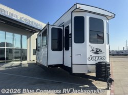 New 2026 Jayco Jay Flight Bungalow 401LOFT DS available in Jacksonville, Florida
