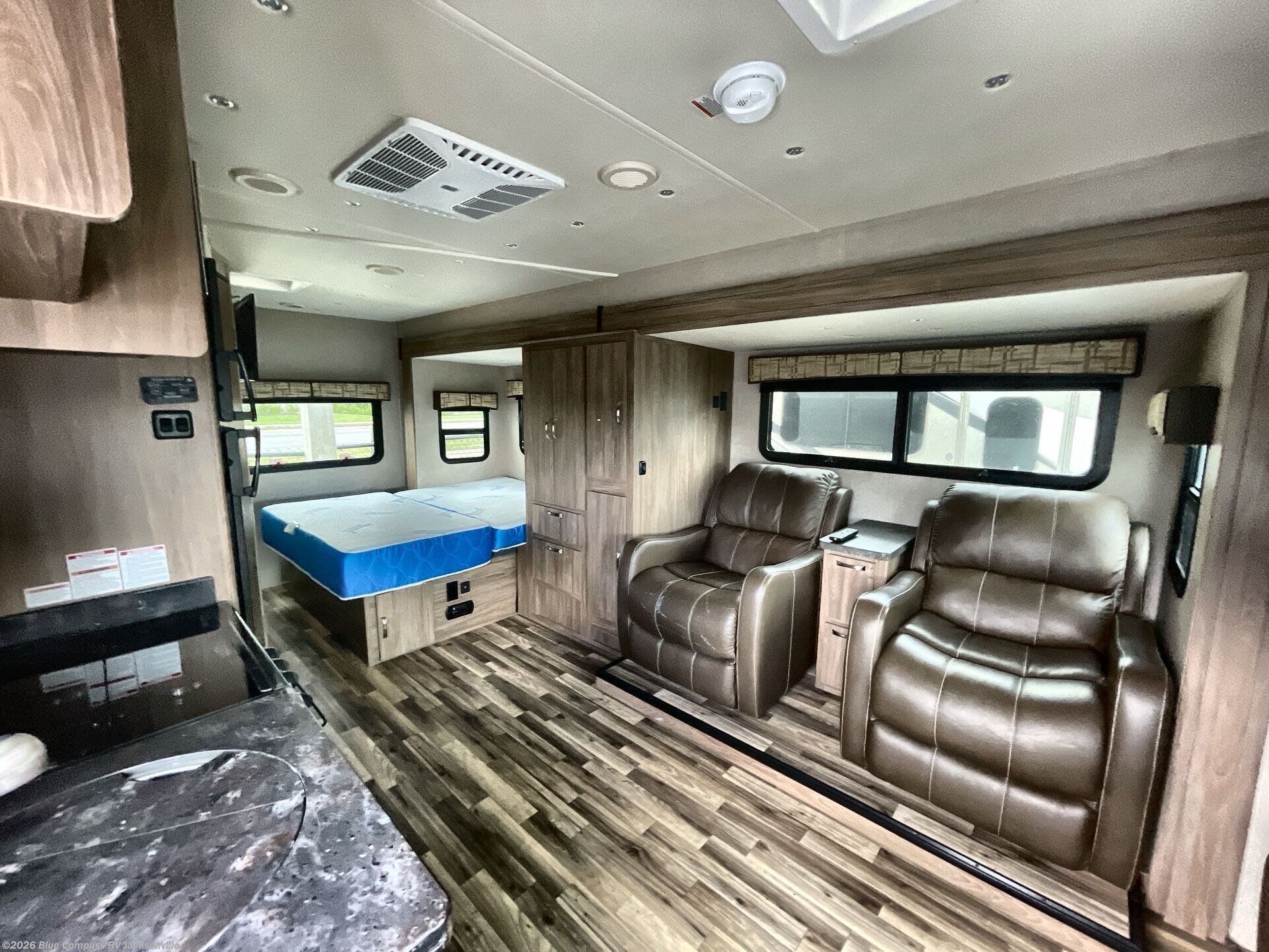 Used 2017  Forest River  isata 3 ISATA 3 SERIES 24RW by Forest River from Blue Compass RV Jacksonville in Jacksonville, FL