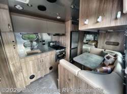 New 2027 Airstream Flying Cloud 23FB Twin available in Jacksonville, Florida