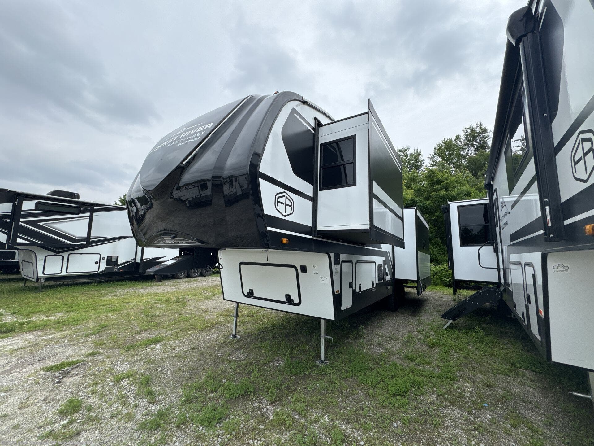 New 2025 East to West Blackthorn 3100RL available in Epsom, New Hampshire