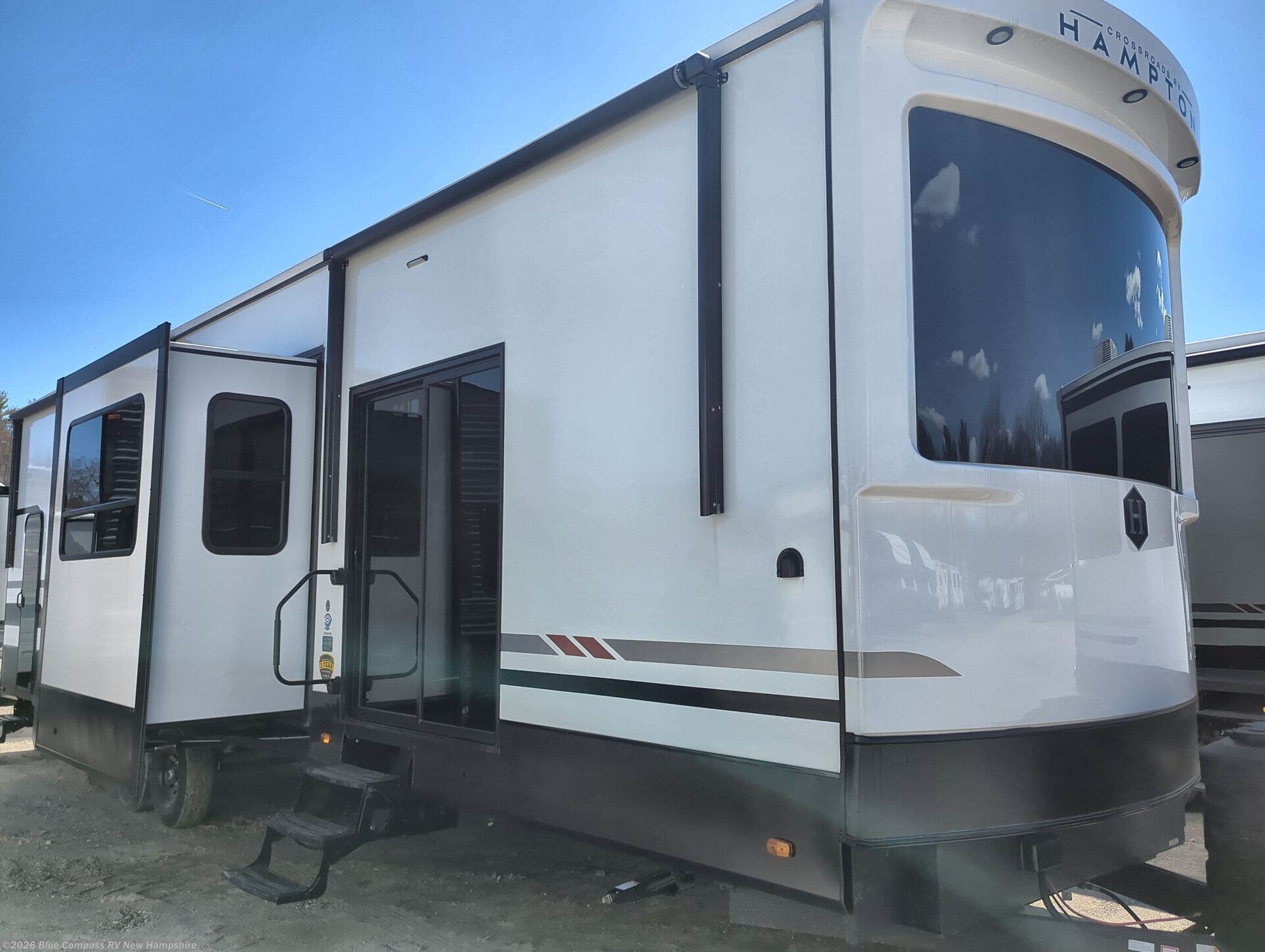 New 2026 CrossRoads Hampton 388FKL available in Epsom, New Hampshire