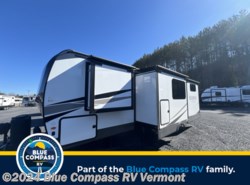 New 2024 Forest River Rockwood Ultra Lite 2616BH available in East Montpelier, Vermont