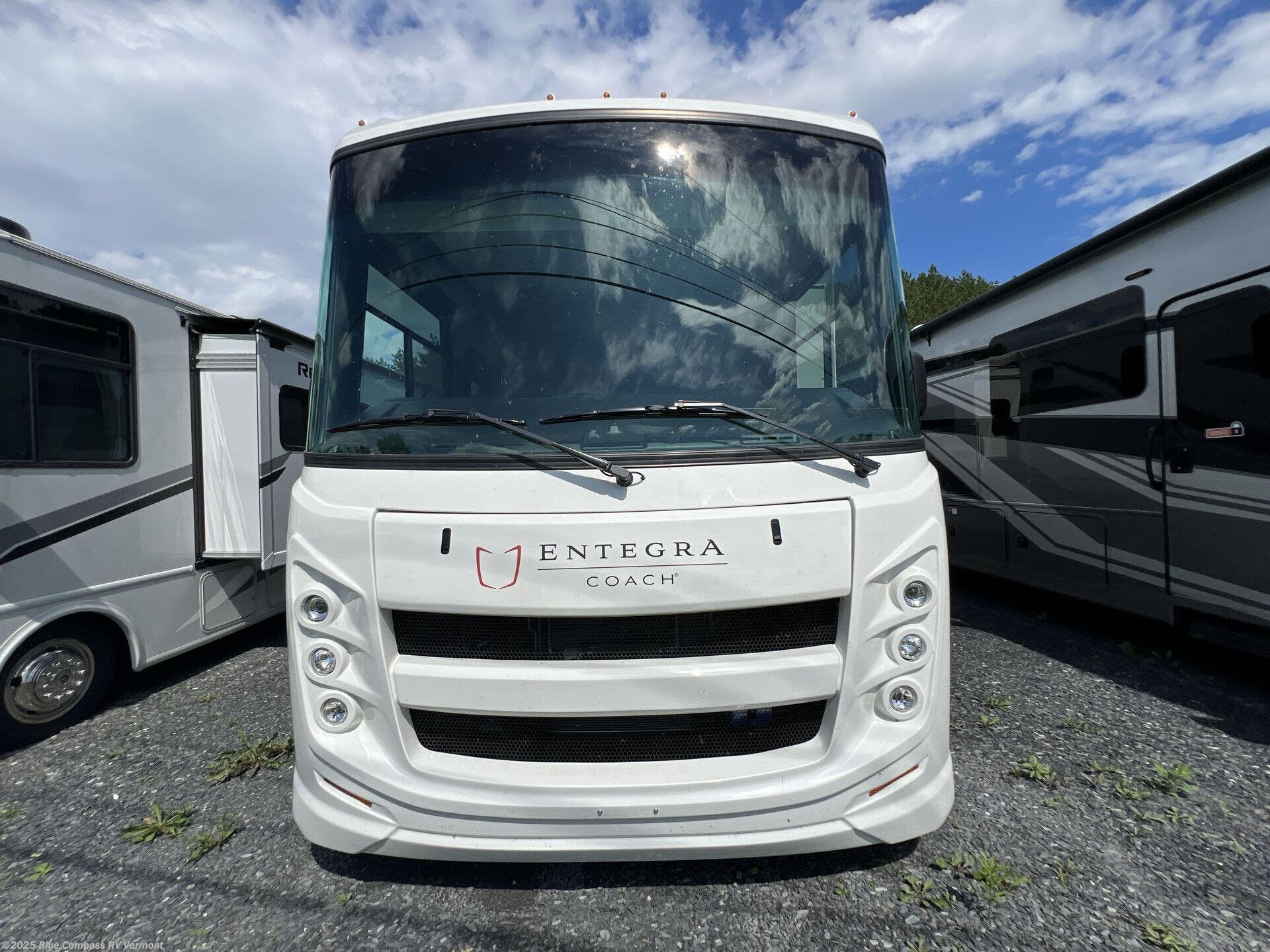 New 2025 Entegra Coach Vision 27ASE available in East Montpelier, Vermont