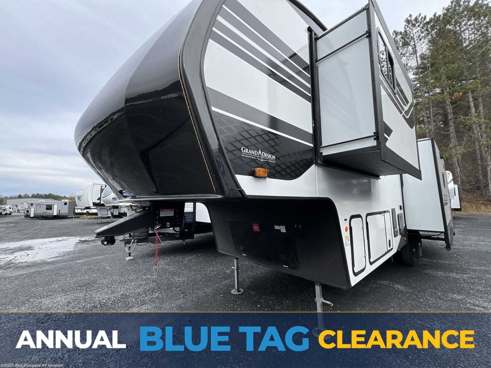 New 2026 Grand Design Reflection 303RLS available in East Montpelier, Vermont