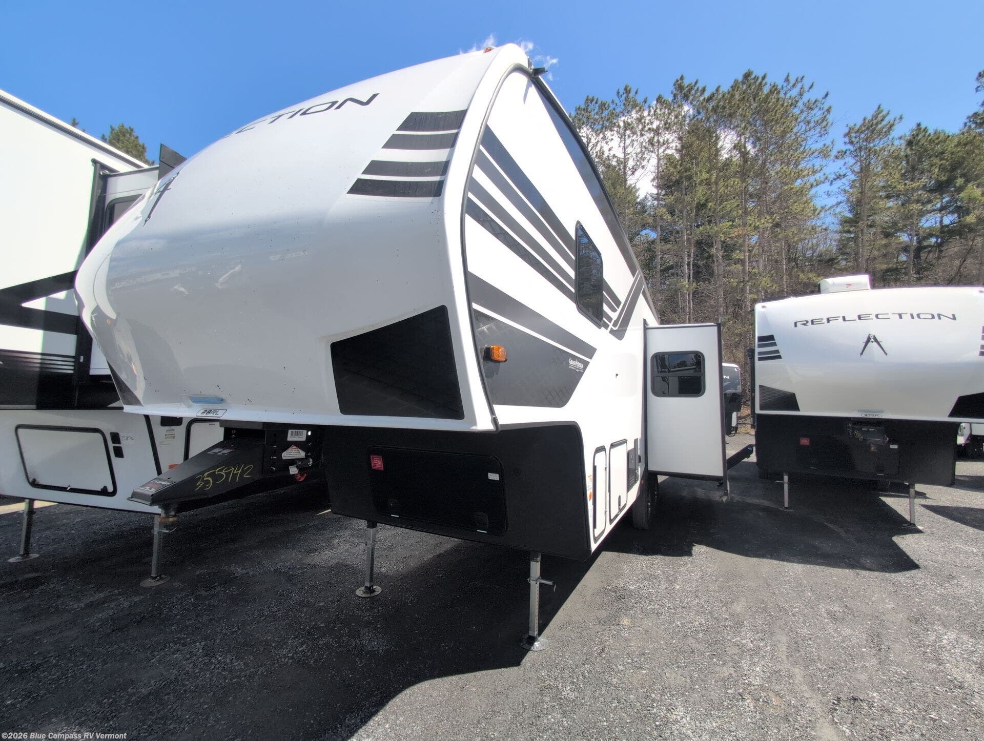 New 2026 Grand Design Reflection 100 Series 28RL available in East Montpelier, Vermont