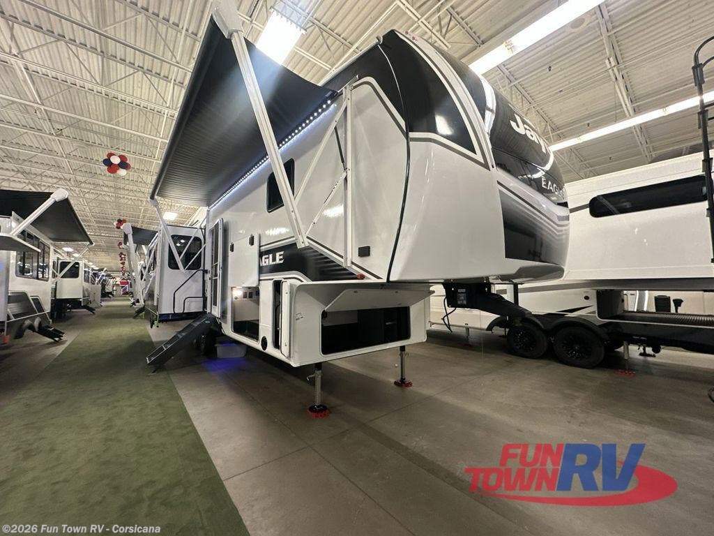 New 2026 Jayco Eagle 321RSTS available in Corsicana, Texas