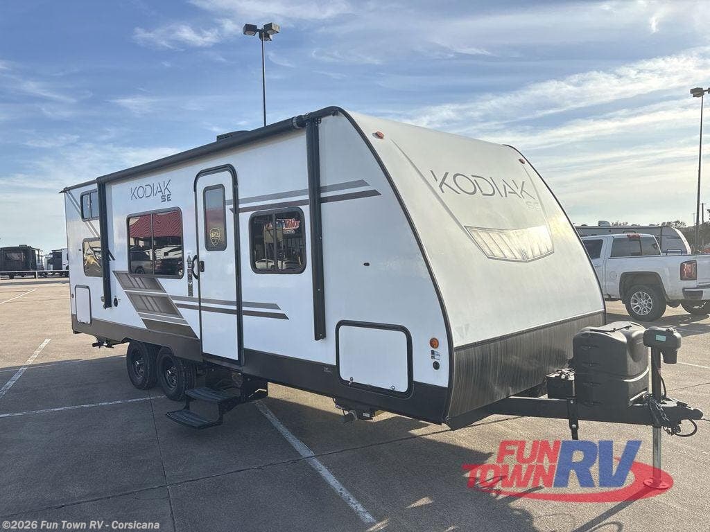 Used 2023 Dutchmen Kodiak SE 22SBH available in Corsicana, Texas