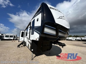 New 2024 Heartland Big Country 3900MO available in Orange, Texas