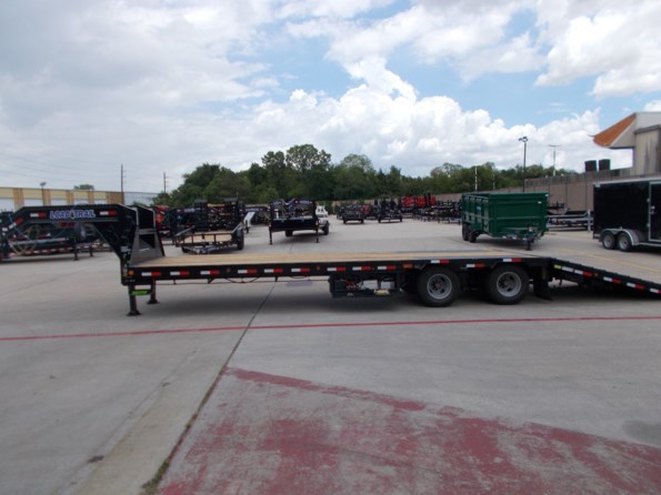 2022 Load Trail 102X34 Hydraulic Dovetail Gooseneck Trailer 25900 available in Houston, TX