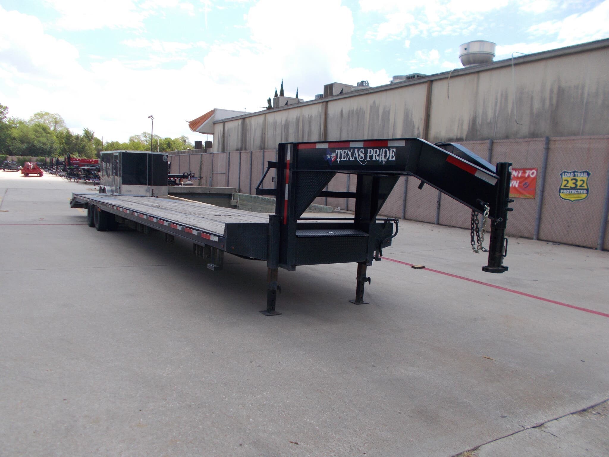 8x45 Deckover/Flat Deck Trailer for sale Used Texas Pride 102x45
