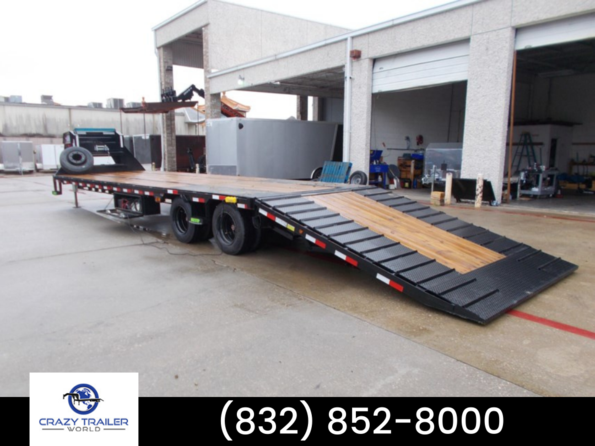 2024 Load Trail 102X36 Hyd Dove Gooseneck Flatbed 15K Axles available in Houston, TX