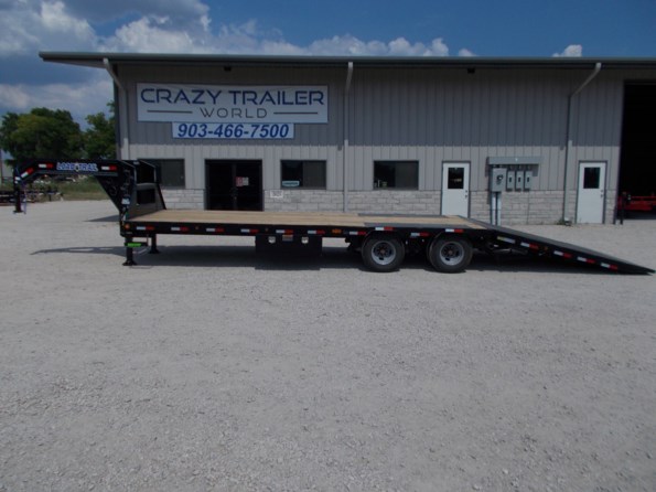 2022 Load Trail 102X32 Hydraulic Dovetail Gooseneck Trailer available in Greenville, TX