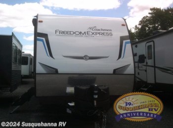 New 2022 Coachmen Freedom Express Select 29SE available in Bloomsburg, Pennsylvania