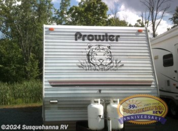 Used 2004 Fleetwood Prowler 300 available in Bloomsburg, Pennsylvania