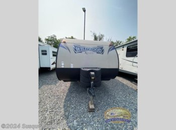 Used 2016 Forest River Wildwood X-Lite 241QBXL available in Bloomsburg, Pennsylvania