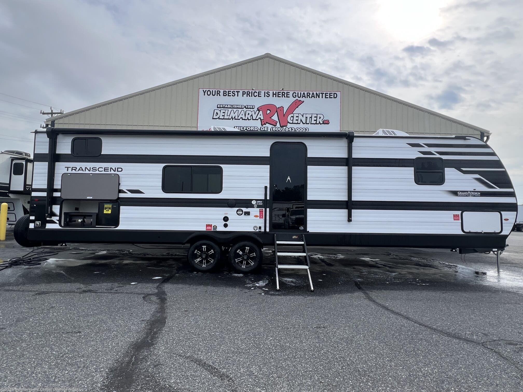 New 2027 Grand Design Transcend 295QBT available in Milford North, Delaware