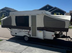 Used 2015 Forest River Rockwood Freedom 1910 available in Windsor, Colorado