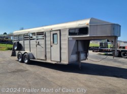 2004 Chaparral 20' GN Stock Trailer