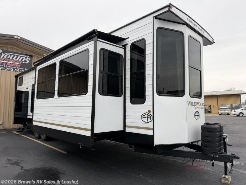 New 2026 Forest River Wildwood Grand Lodge 42FLDL available in Guttenberg, Iowa