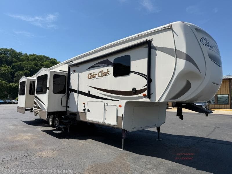 Used 2016 Forest River Cedar Creek Silverback 37RL available in Guttenberg, Iowa