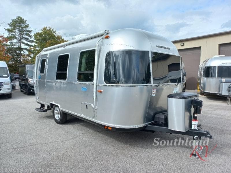 New 2025 Airstream Bambi 22FB available in Savannah, Georgia