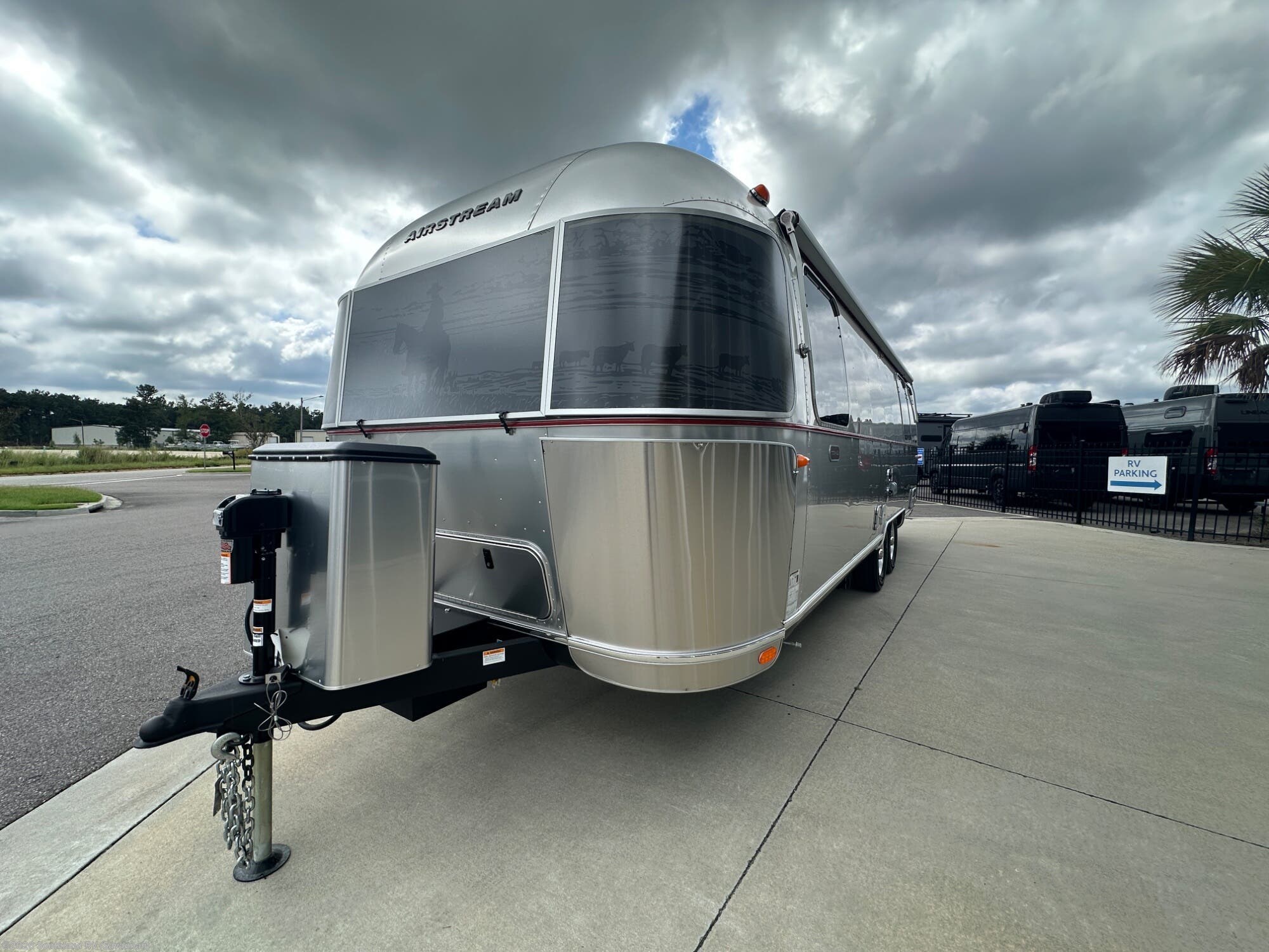 New 2027 Airstream Stetson+6666 Stetson +6666 SE 27FB Queen available in Savannah, Georgia