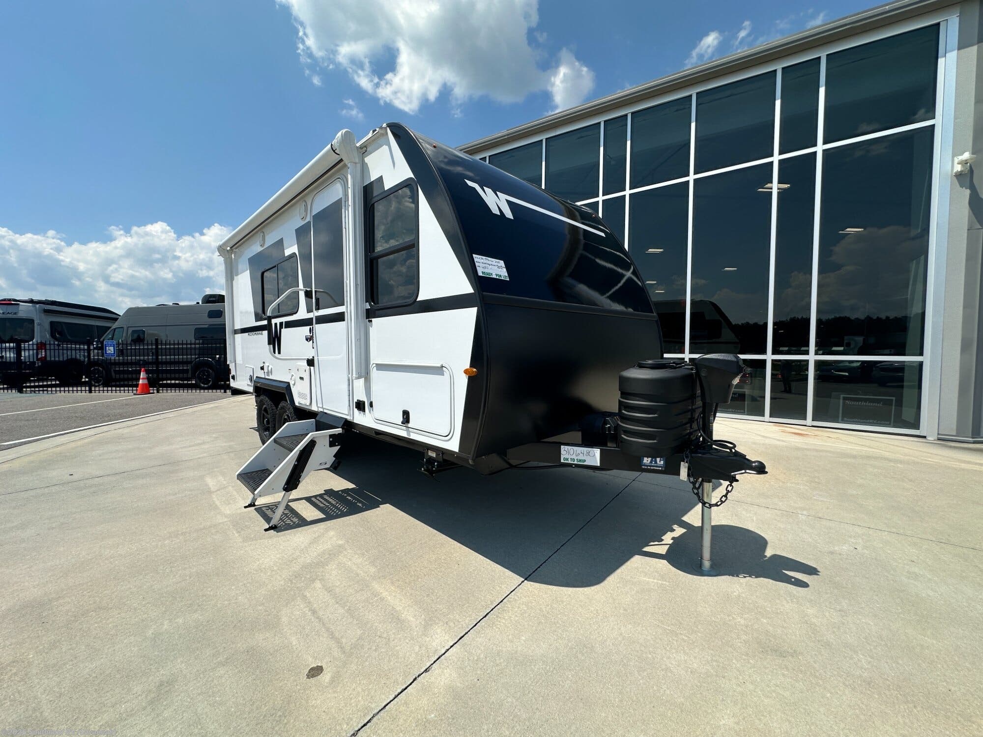 New 2027 Winnebago Micro Minnie 1800BH available in Savannah, Georgia
