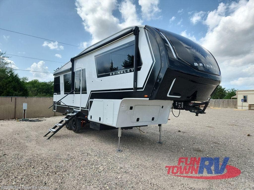 New 2026 Brinkley RV Model Z 2680 available in Anna, Illinois
