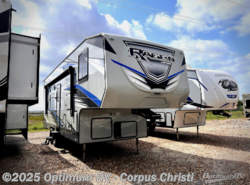 Used 2023 Genesis Supreme Rage'n 2815RCRT available in Robstown, Texas